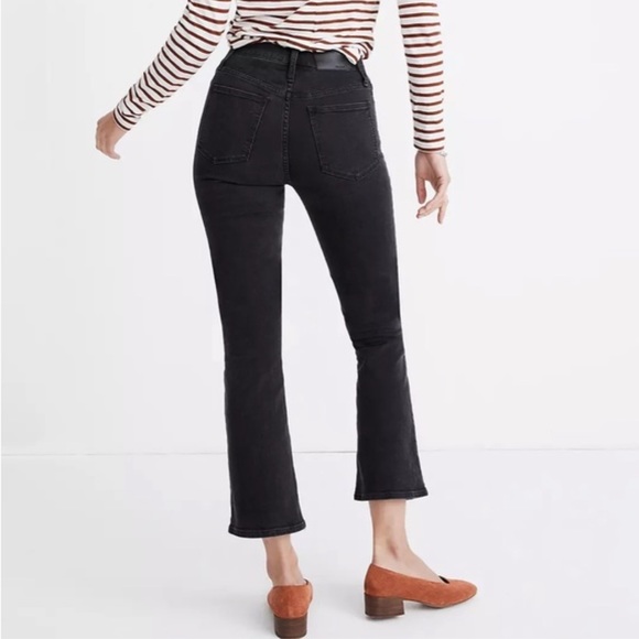 Madewell Cali Demi-Boot Jeans in Bellspring Wash: Button-Front Edition Size 23 - Picture 3 of 17